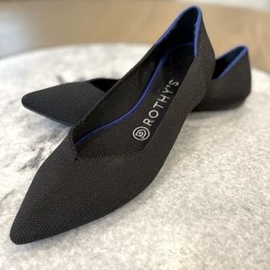 Rothy’s Black flats 7.5